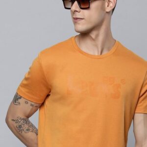 Levis Men Orange Brand Logo Printed Round-Neck Casual T-shirt