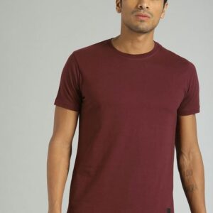 Roadster Men Maroon Solid Round Neck Pure Cotton T-shirt