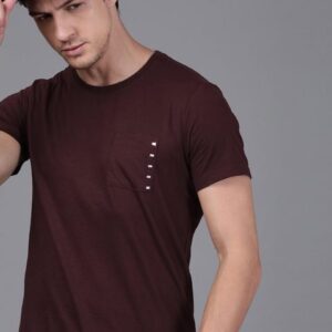 WROGN Men Burgundy Solid Round Neck T-shirt