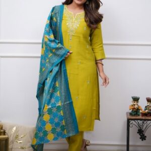 DIVASTRI Women Ethnic Motifs Embroidered Beads and Stones Kurta with Trousers & Dupatta