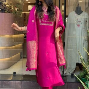 DIVASTRI Women Ethnic Motifs Yoke Design Gotta Patti Kurta With Trousers & Dupatta