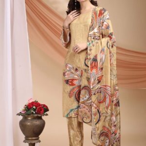 DIVASTRI Women Floral Printed Kurta with Trousers & Dupatta