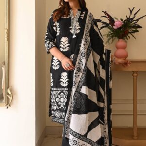 DIVASTRI Women Floral Printed Regular Kurta With Trousers & Dupatta