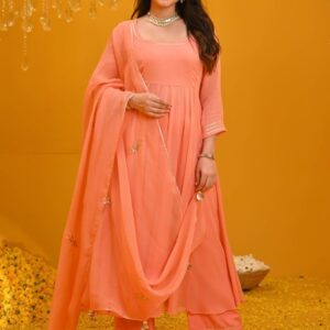 DIVASTRI Women Solid Anarkali Kurta with Trousers & Dupatta