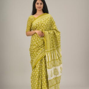 KIAARON Floral Printed Pure Cotton Saree