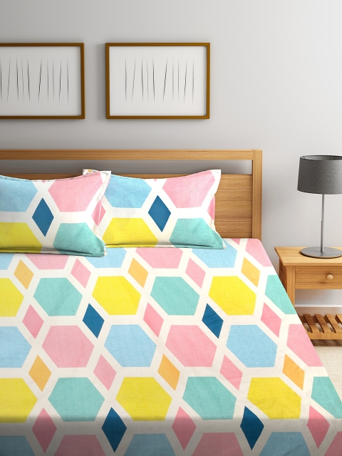 KLOTTHE Multicoloured Geometric 300 TC Fitted Double King Bedsheet with 2 Pillow Covers