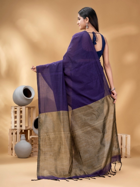 Mandara BIMandara Woven Solid Zari Khadi Cotton Saree