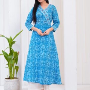 SAK JAIPUR Floral Printed Thread Work V-Neck Anarkali Kurta