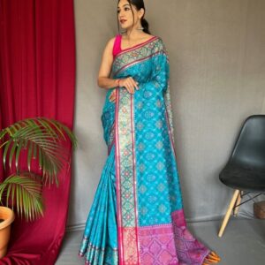 SGF11 Woven Design Heavy Zari Work Kanjeevaram Patola Silk Saree