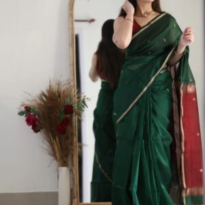 SHOP DROP Women Green Woven Design Zari Pure Silk Banarasi Saree
