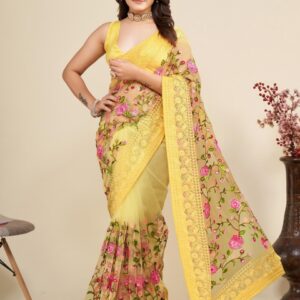 VAIRAGEE Floral Embroidered Net Saree